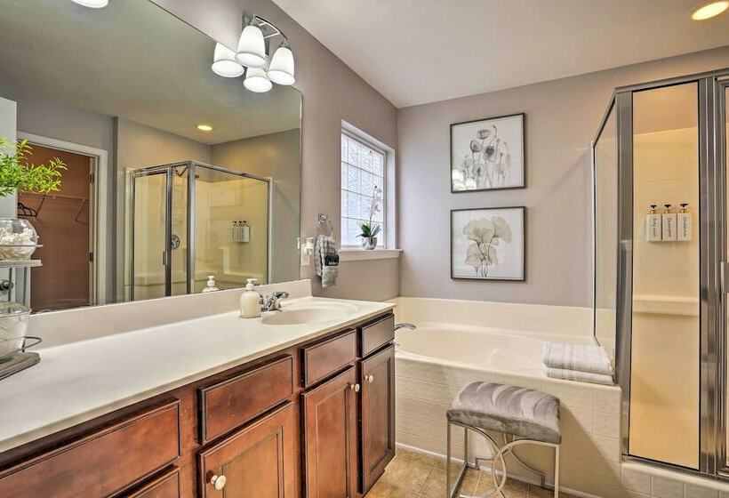 Bright Summerville Abode ~ 9 Mi To Water Park