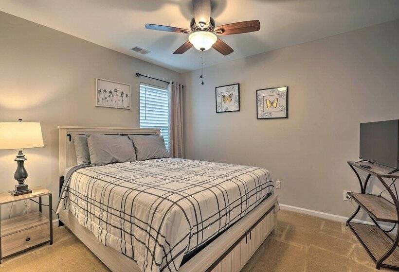 Bright Summerville Abode ~ 9 Mi To Water Park