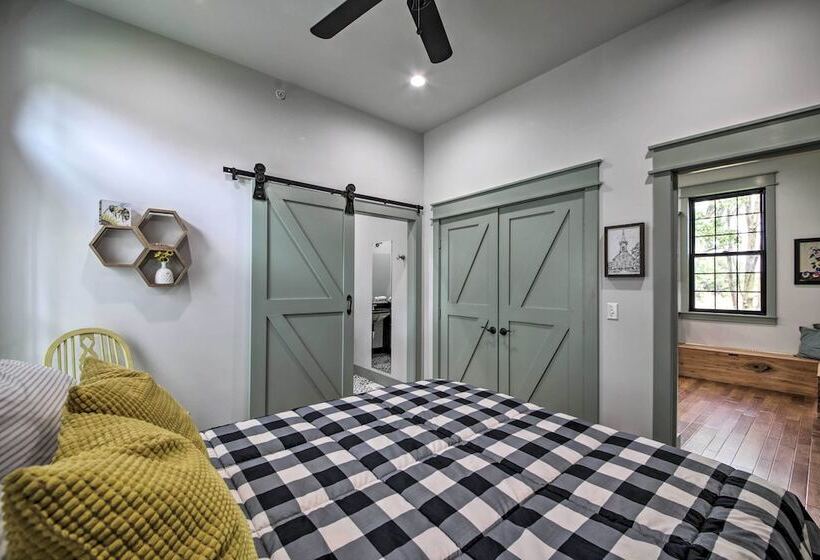 Bross Brother S Cabin W/ Wraparound Porch!