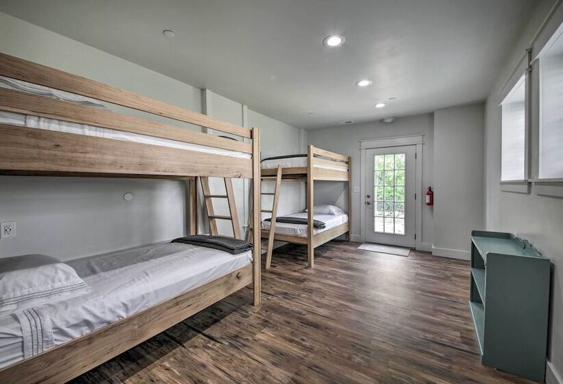 Bross Brother S Cabin W/ Wraparound Porch!