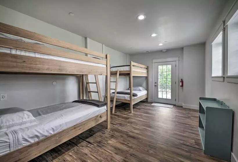 Bross Brother S Cabin W/ Wraparound Porch!