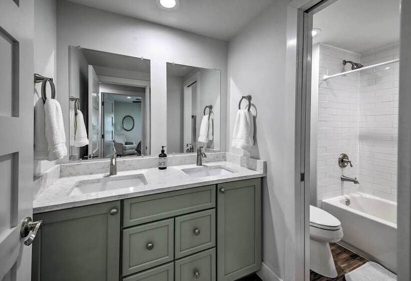 Bross Brother S Cabin W/ Wraparound Porch!