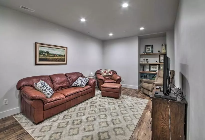 Bross Brother S Cabin W/ Wraparound Porch!