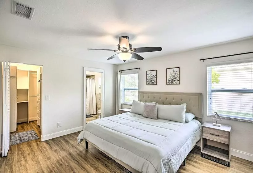 Canalfront Cape Coral Escape W/ Heated Pool!