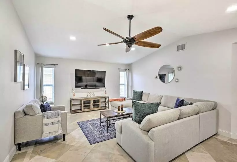 Canalfront Cape Coral Escape W/ Heated Pool!