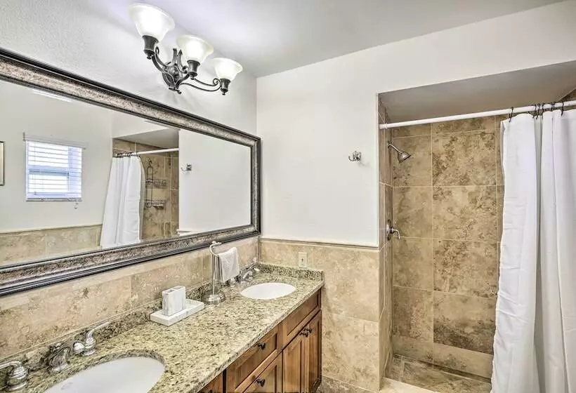 Canalfront Cape Coral Escape W/ Heated Pool!