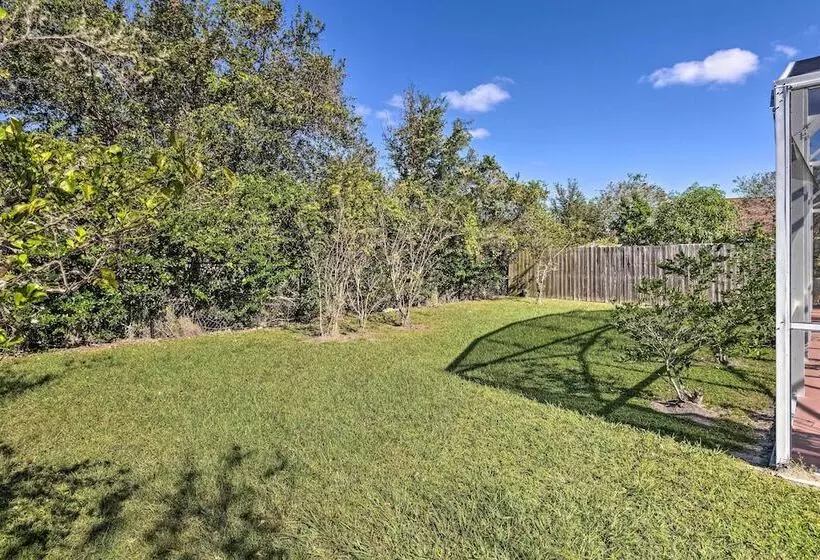 Charming Kissimmee Retreat W/ Pool & Lanai!