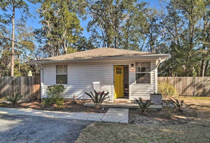 Fire Pit + Yard: Charming Port Royal Home!