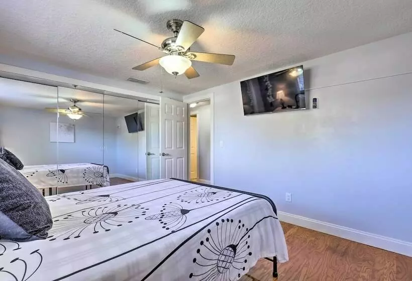 Cozy Home In Heart Of Tampa W/ Lanai & Pool!