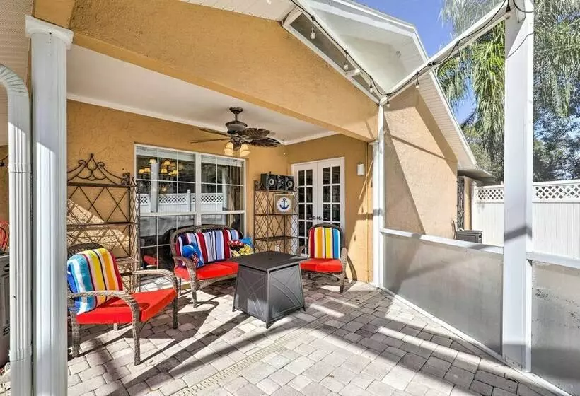 Cozy Home In Heart Of Tampa W/ Lanai & Pool!