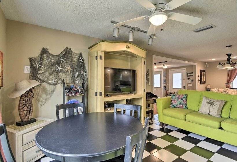 Cozy Pcb Cottage ~ 1 Block To Beach!
