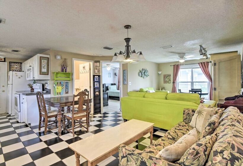 Cozy Pcb Cottage ~ 1 Block To Beach!