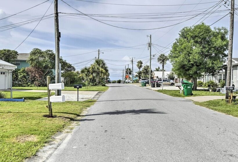 Cozy Pcb Cottage ~ 1 Block To Beach!