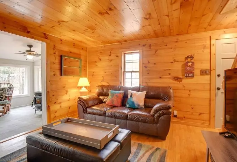 Center Ossipee Cabin W/ Game Room & Fire Pit!
