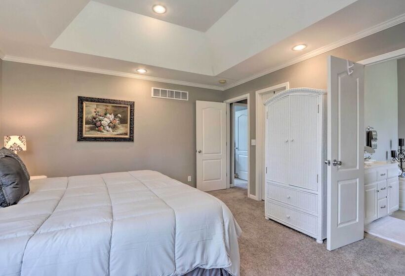 < 1 Mi To Marina: Family Friendly Osage Beach Home