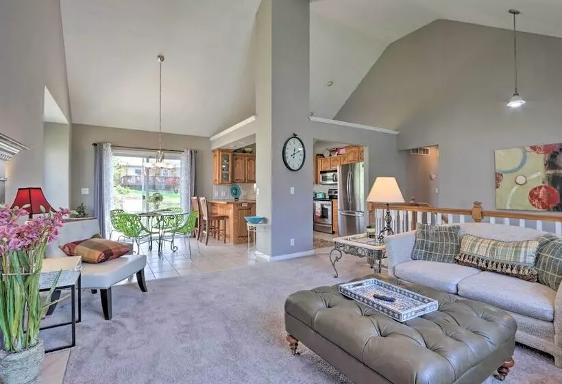 < 1 Mi To Marina: Family Friendly Osage Beach Home