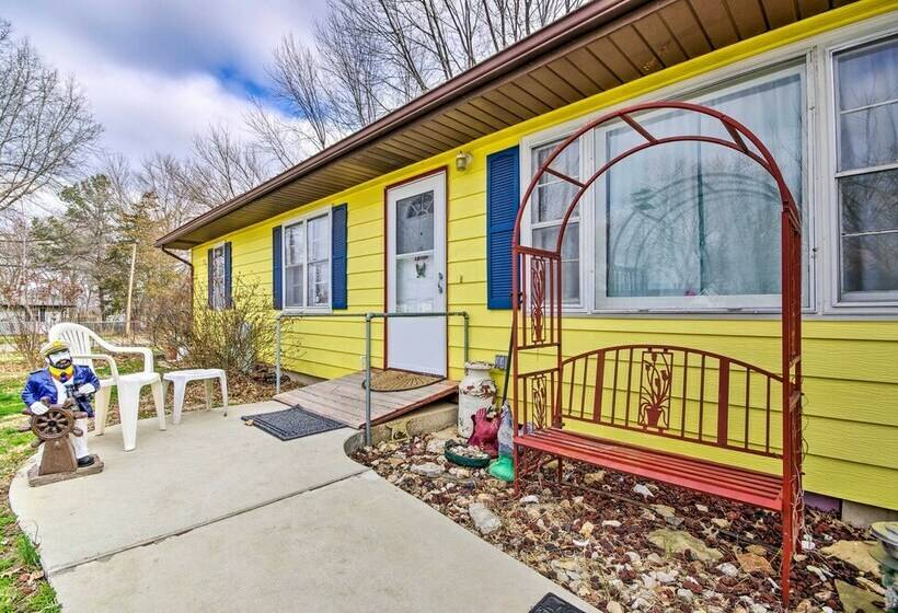 Familyfriendly Home Near Maramec Spring Park!