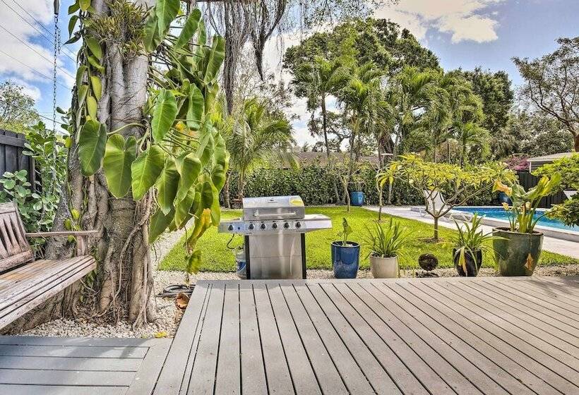 Fort Lauderdale Home W/ Heated Saltwater Pool!