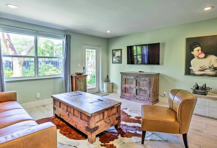 Fort Lauderdale Home W/ Heated Saltwater Pool!