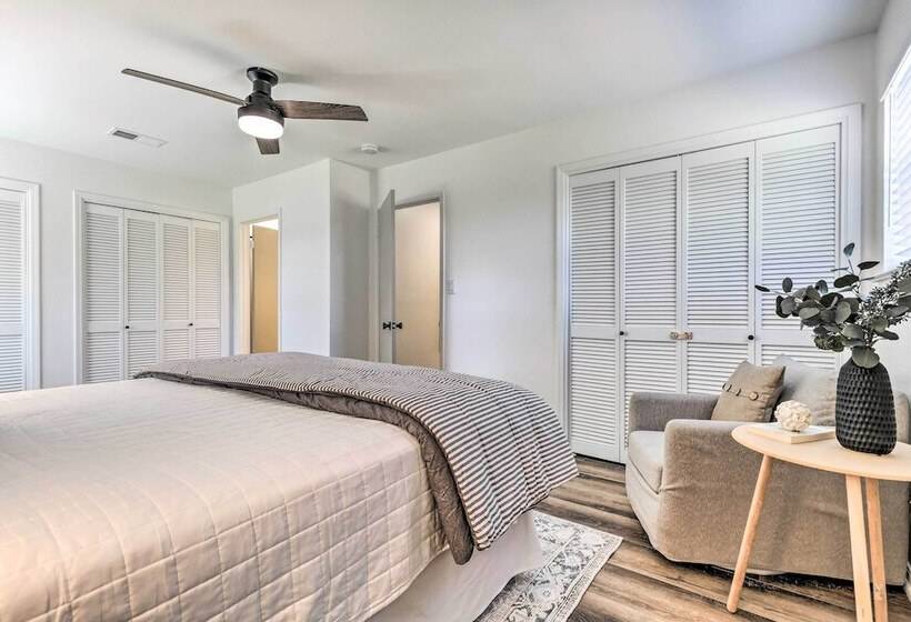 Green Acres  Home W/ Fire Pit + Fishing Pond