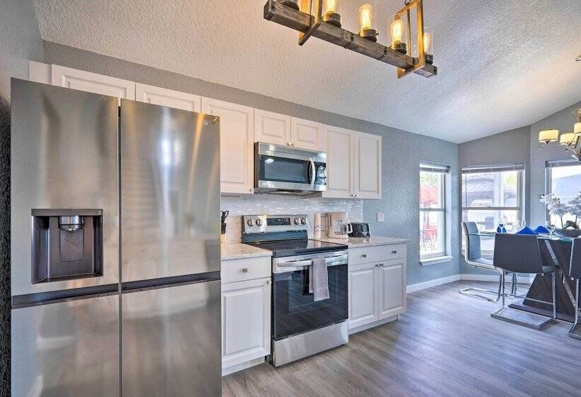 Kissimmee Retreat W/ Pool ~ 8 Mi To Old Town!