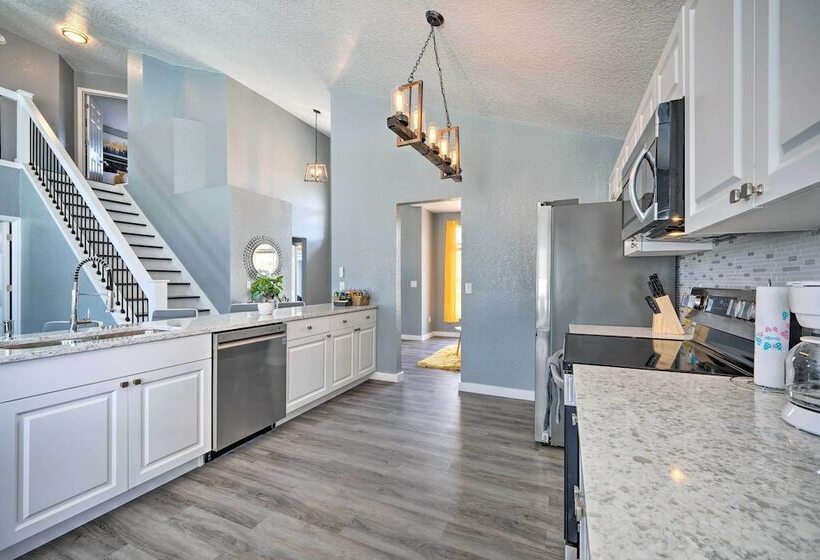 Kissimmee Retreat W/ Pool ~ 8 Mi To Old Town!