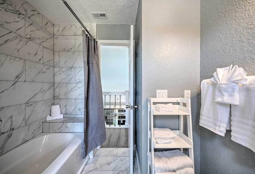 Kissimmee Retreat W/ Pool ~ 8 Mi To Old Town!