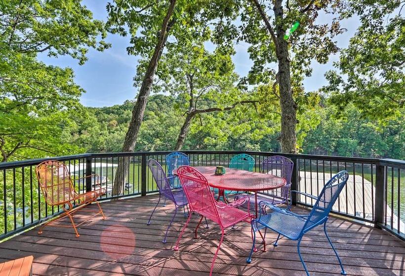 2 Mi To Margaritaville: Lake Of The Ozarks Home!