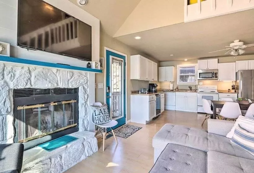 Dock + Slip: Lakefront Linn Creek Home!