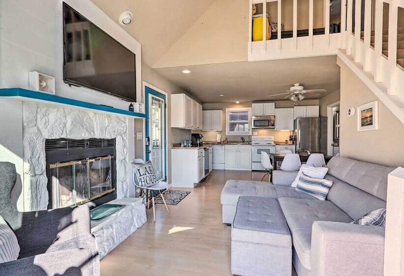 Dock + Slip: Lakefront Linn Creek Home!