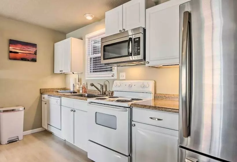 Dock + Slip: Lakefront Linn Creek Home!