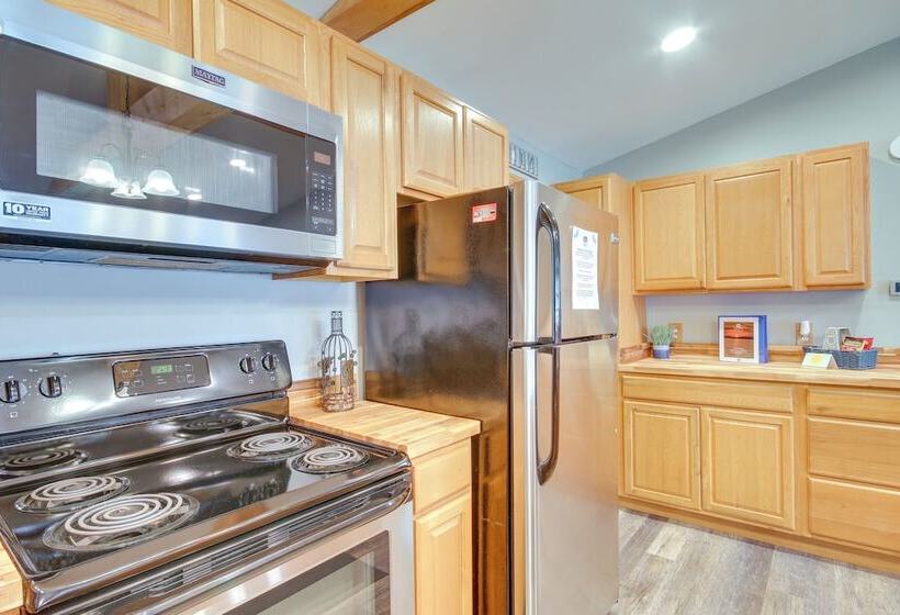 Lakefront Retreat W/ Private Dock!