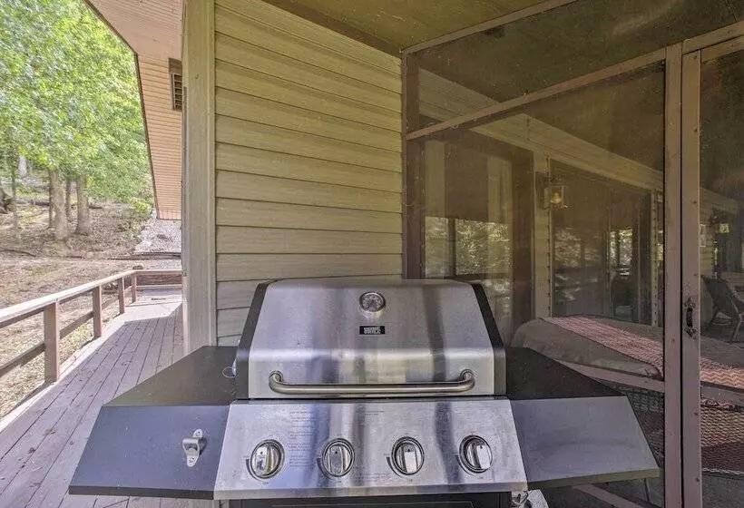 Lakefront Table Rock Home With Fire Pit!