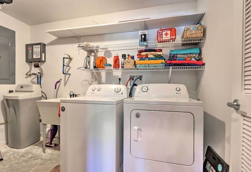 Dock & Jet Ski Slip: Lakeside Sunrise Beach Home!