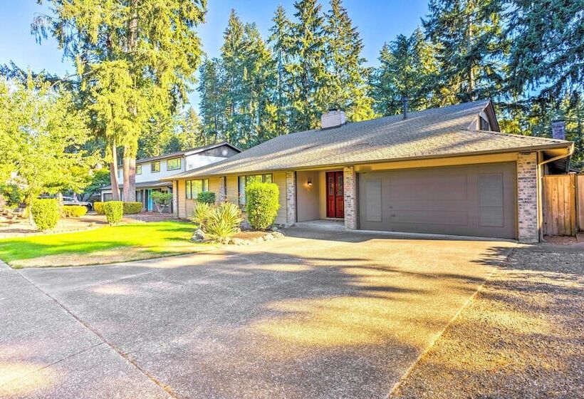 Lovely Manorwood Home W/ Private Indoor Pool!