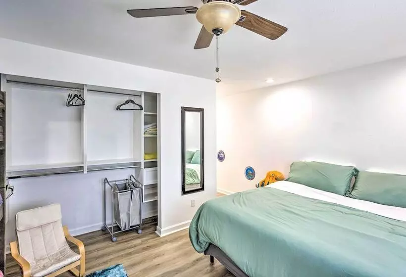 Lovely Manorwood Home W/ Private Indoor Pool!