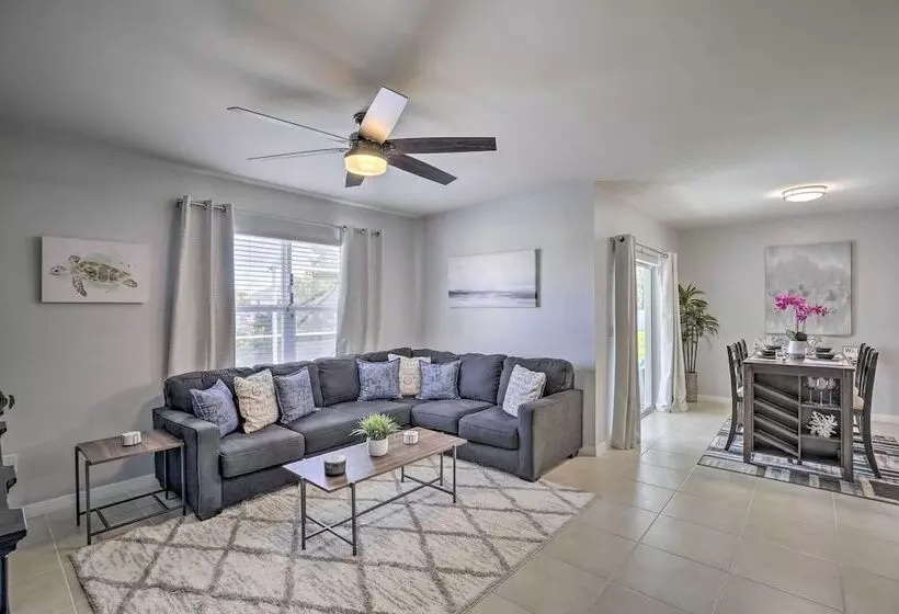 3 Mi To Beach: Cape Coral Home W/ Heated Pool