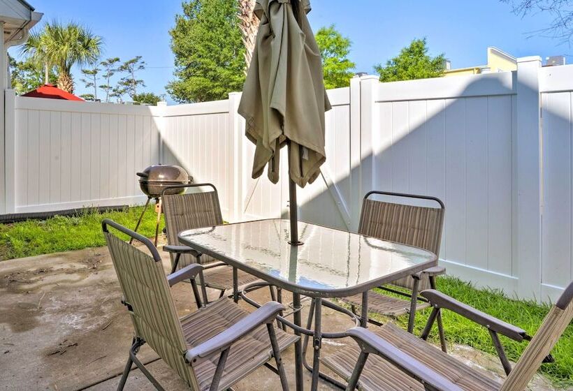 Myrtle Beach Cottage W/ Pool, Walk To Ocean!