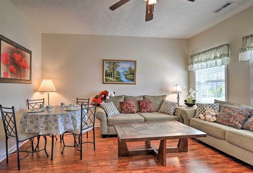 Myrtle Beach Cottage W/ Pool, Walk To Ocean!