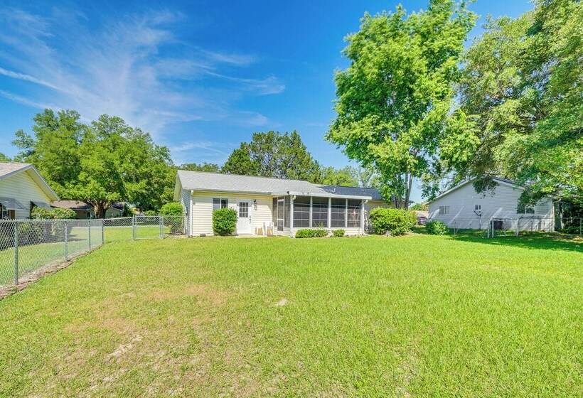 Ocala House Rental: 8 Mi To Downtown