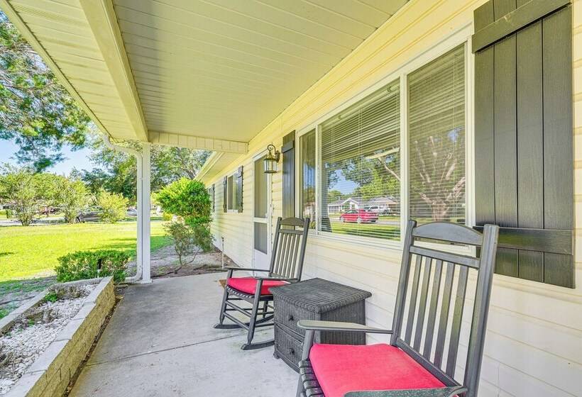 Ocala House Rental: 8 Mi To Downtown