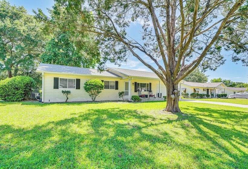 Ocala House Rental: 8 Mi To Downtown