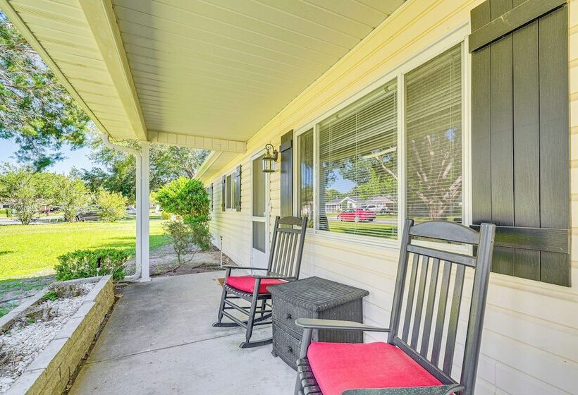 Ocala House Rental: 8 Mi To Downtown