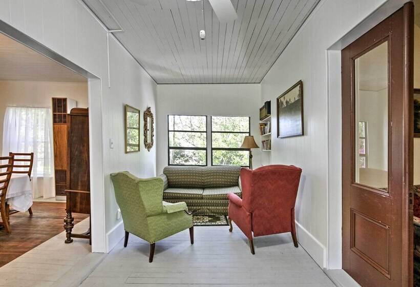 Peaceful Pomona Park Home: 1 Mi To Lake Broward!