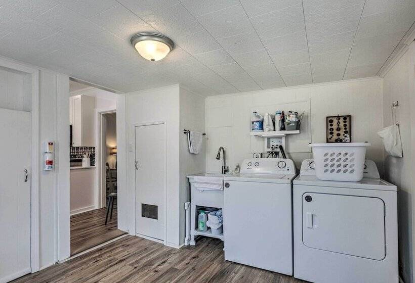 Pet Friendly Greenville Home W/ Private Yard