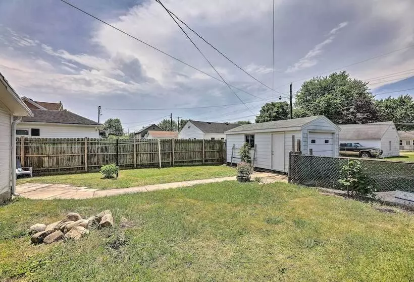 Pet Friendly Greenville Home W/ Private Yard