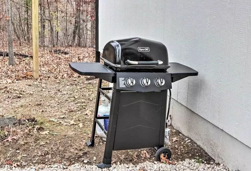 Cottage W/ Grill & Fire Pit In Osage Beach!