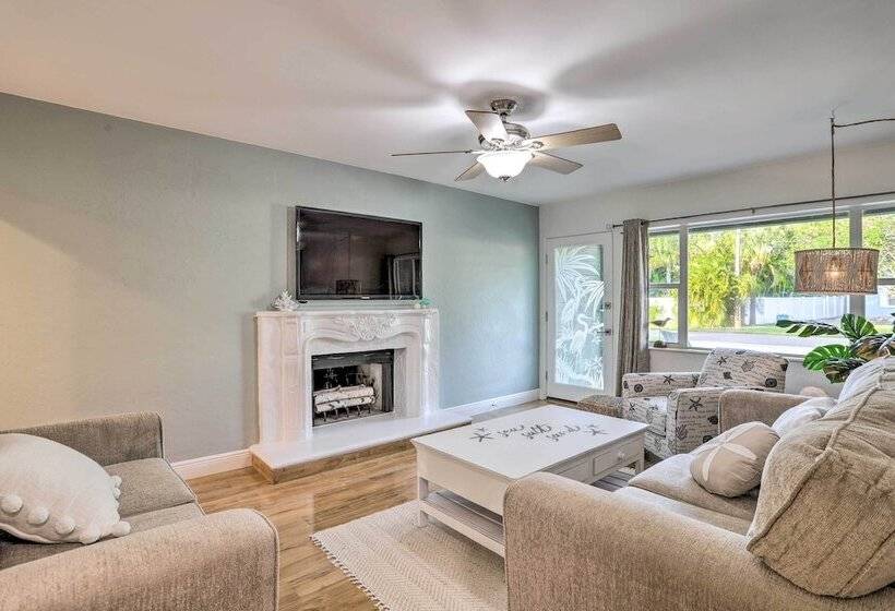 Reddington Beach Oasis W/ Pool, Walk To Ocean!