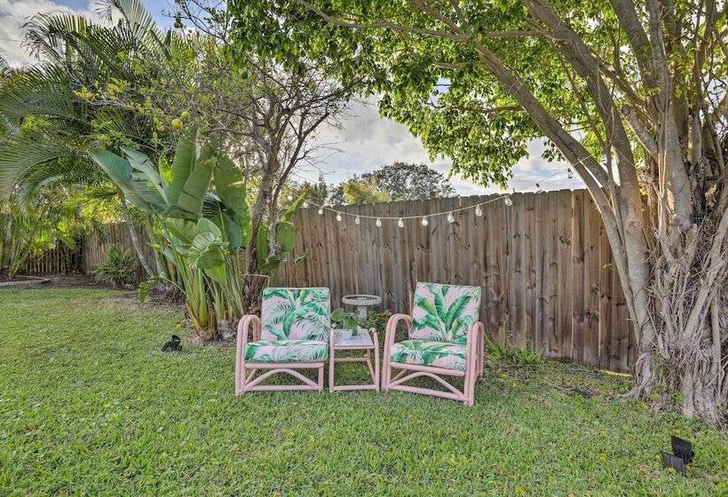 Reddington Beach Oasis W/ Pool, Walk To Ocean!