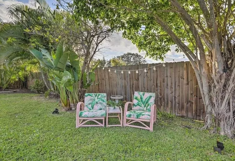 Reddington Beach Oasis W/ Pool, Walk To Ocean!